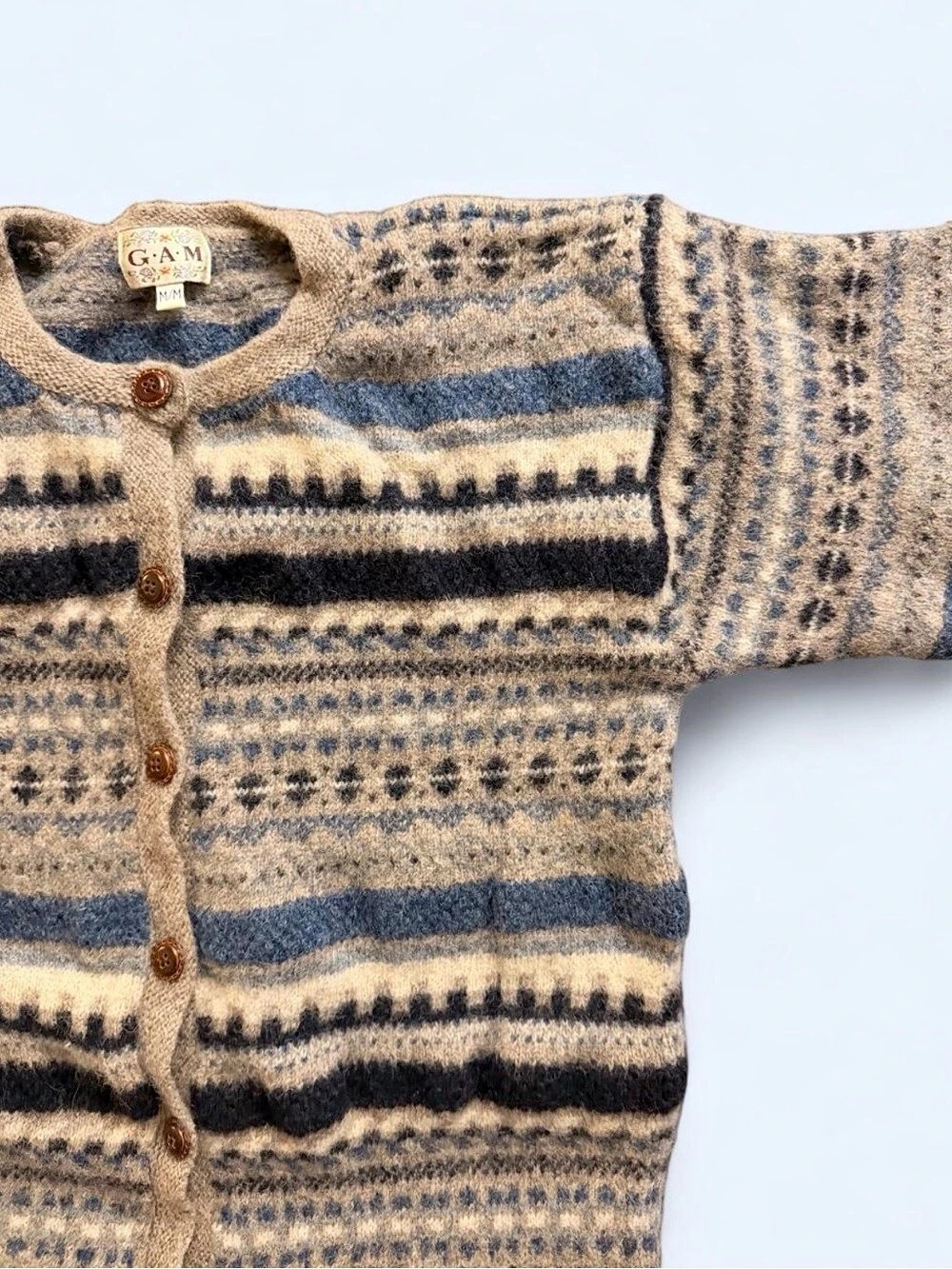 G.A.M Patterned Wool Cardigan Size Medium - Picture 3 of 5